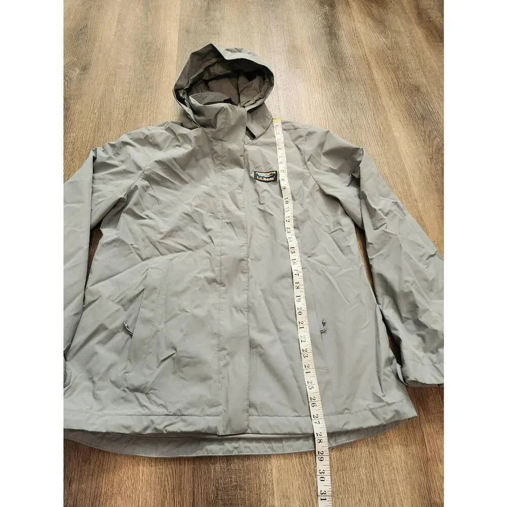 L.L. Bean womens rain/wind coat Nylon shell sz med full zip hooded pockets red - Picture 5 of 9